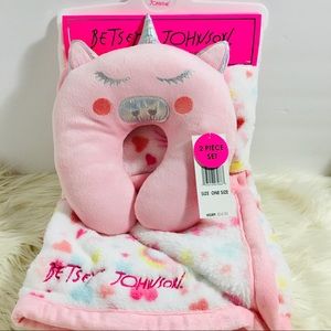 Baby Girl Betsey Johnson 🦄 Blanket and Pillow Set